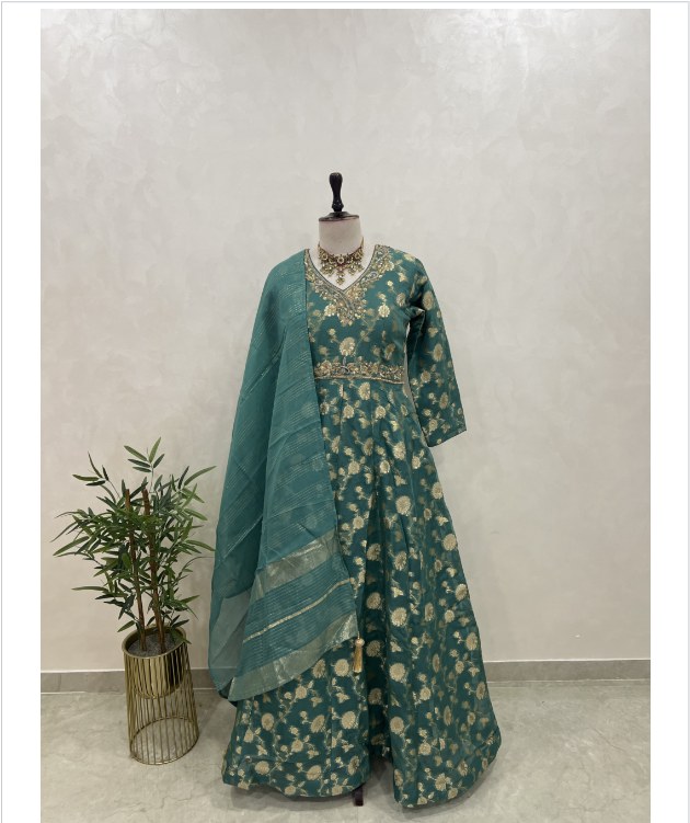 Traditional Elegance Gown