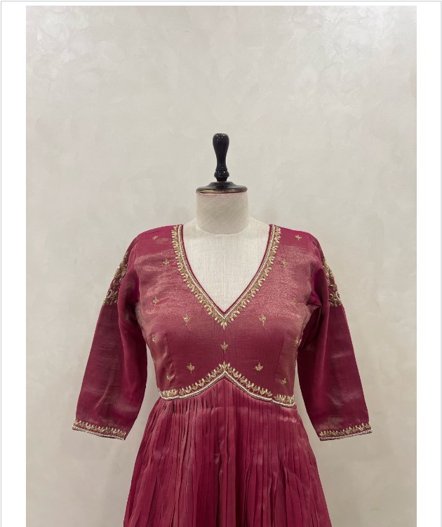 Royal Traditional Party Wear Gown