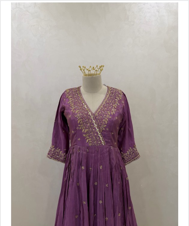 Royal Traditional Party Wear Gown